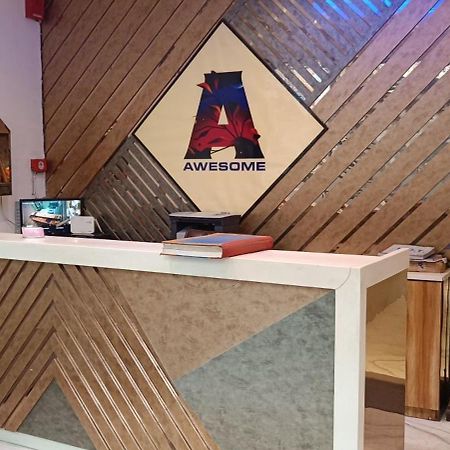 Hotel Awesome International Нью-Делі Екстер'єр фото